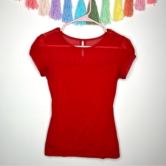 Express Red Short Sleeve Mesh Formal Dressy Business Casual Blouse Extra Small - Picture 12 of 12